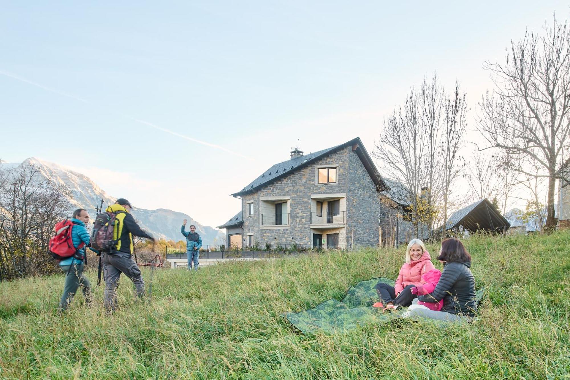 Casa De La Paz En El Valle De Tena Sandinies Екстер'єр фото